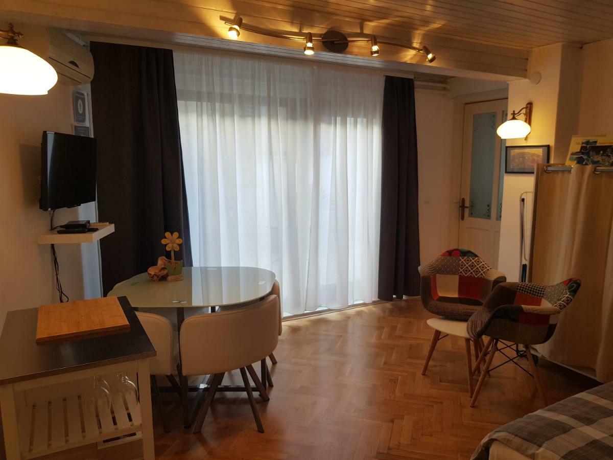 普拉L&M Studio Apartman公寓 外观 照片