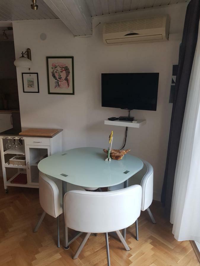 普拉L&M Studio Apartman公寓 外观 照片