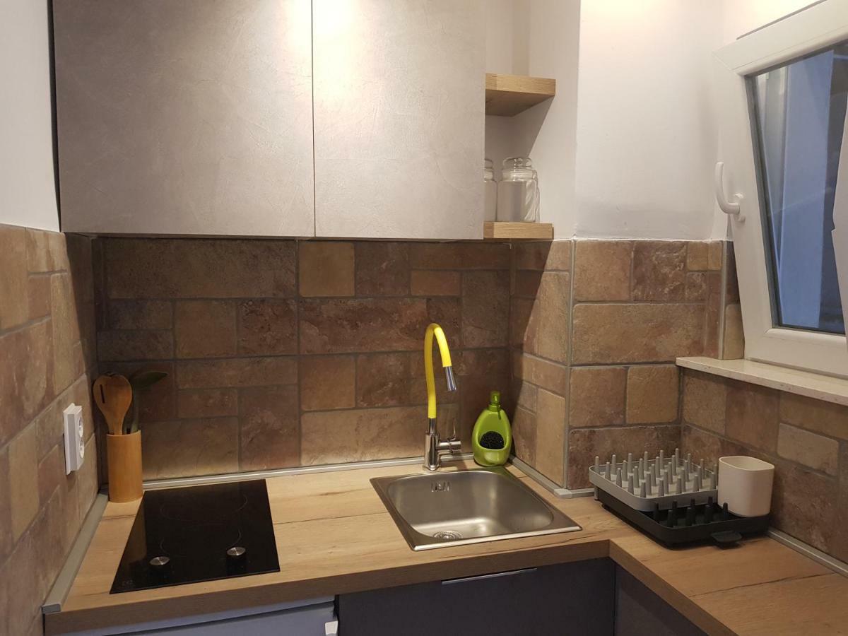 普拉L&M Studio Apartman公寓 外观 照片